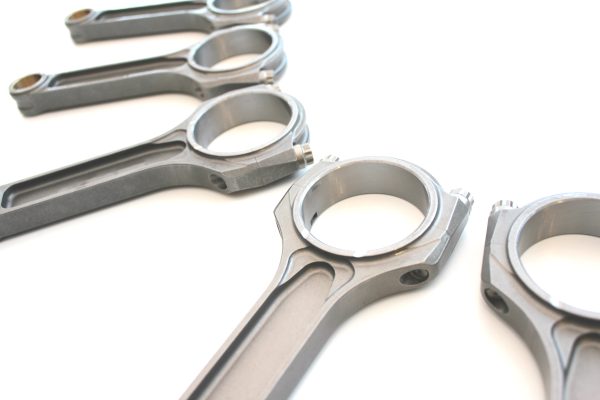 Nissan R35 GTR - Connecting Rods