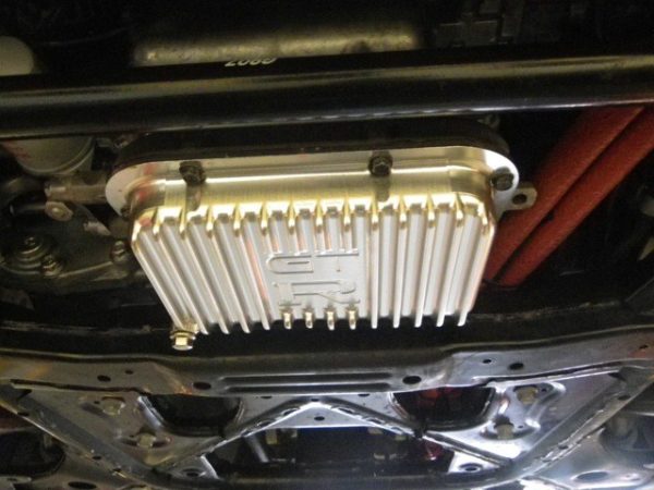 Nissan R35 GTR - Large Volume Engine Oil Pan