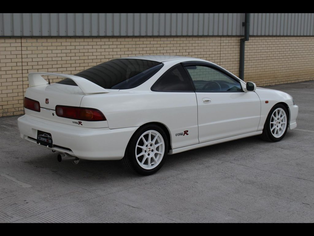 2000 Honda Integra Type R DC2 JDM Model - JM Imports