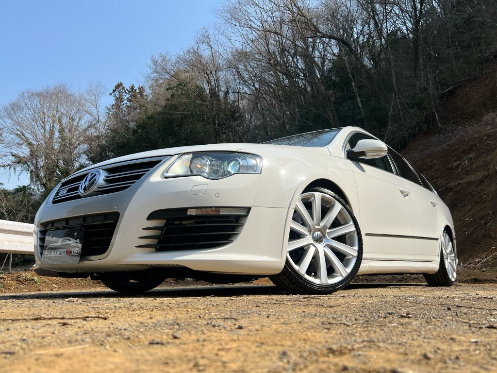 White R36 2010 Volkswagen R36 Passat Estate Grade 4 Sunroof Model Super Low Miles ...