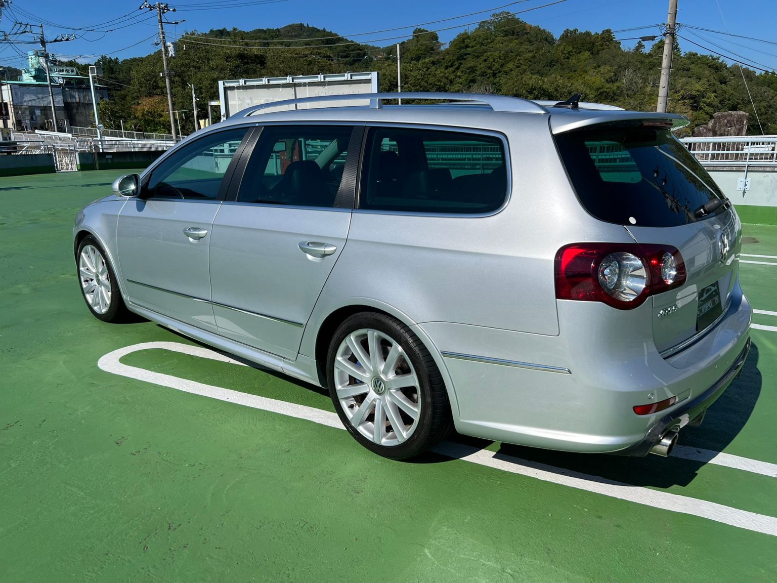 2009 Volkswagen R36 Passat Estate Fresh Import Grade 4 - JM Imports