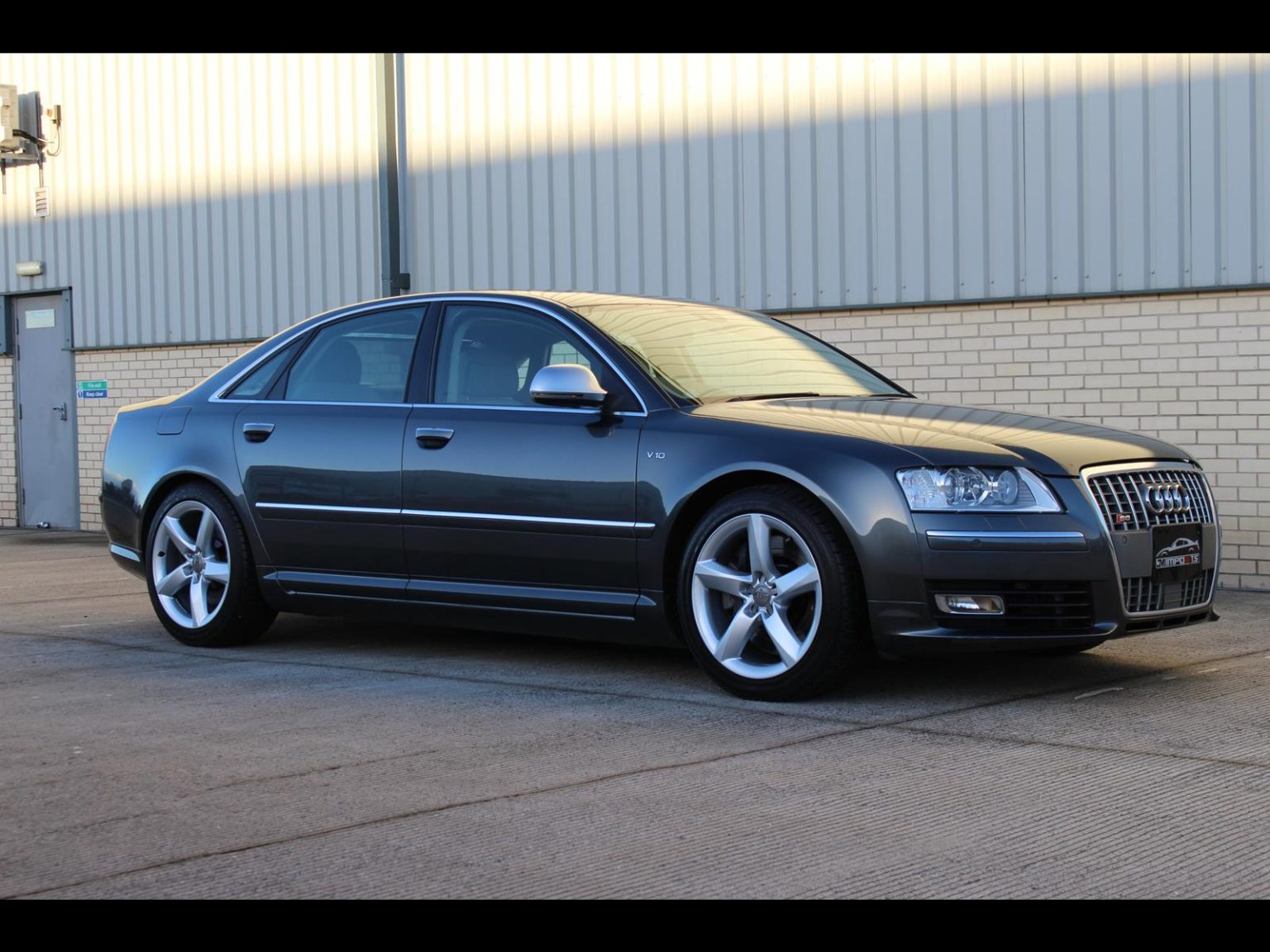 2008-audi-s8-v10-5-2-litre-grey-fully-loaded-jm-imports